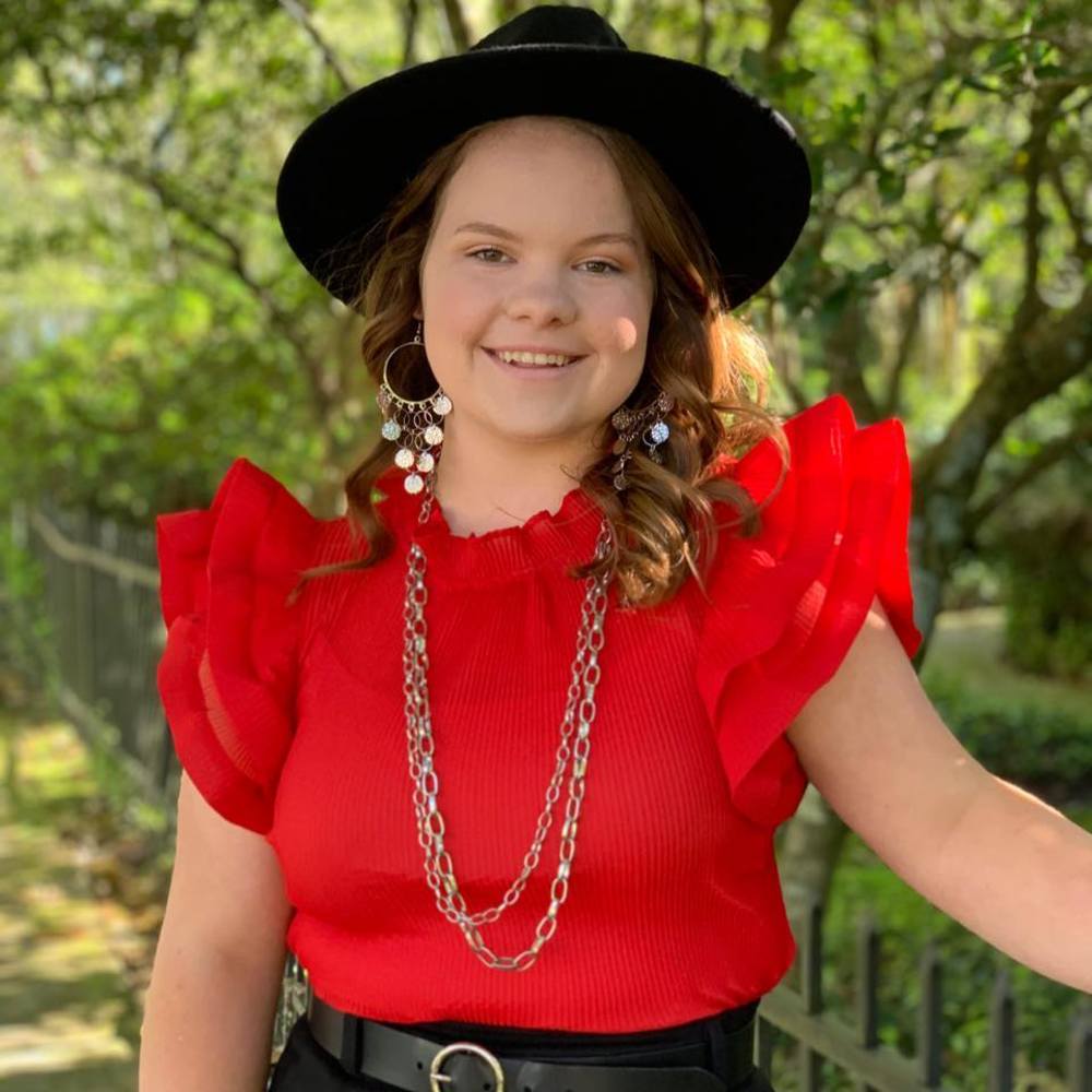 Meet your Posher, Abby